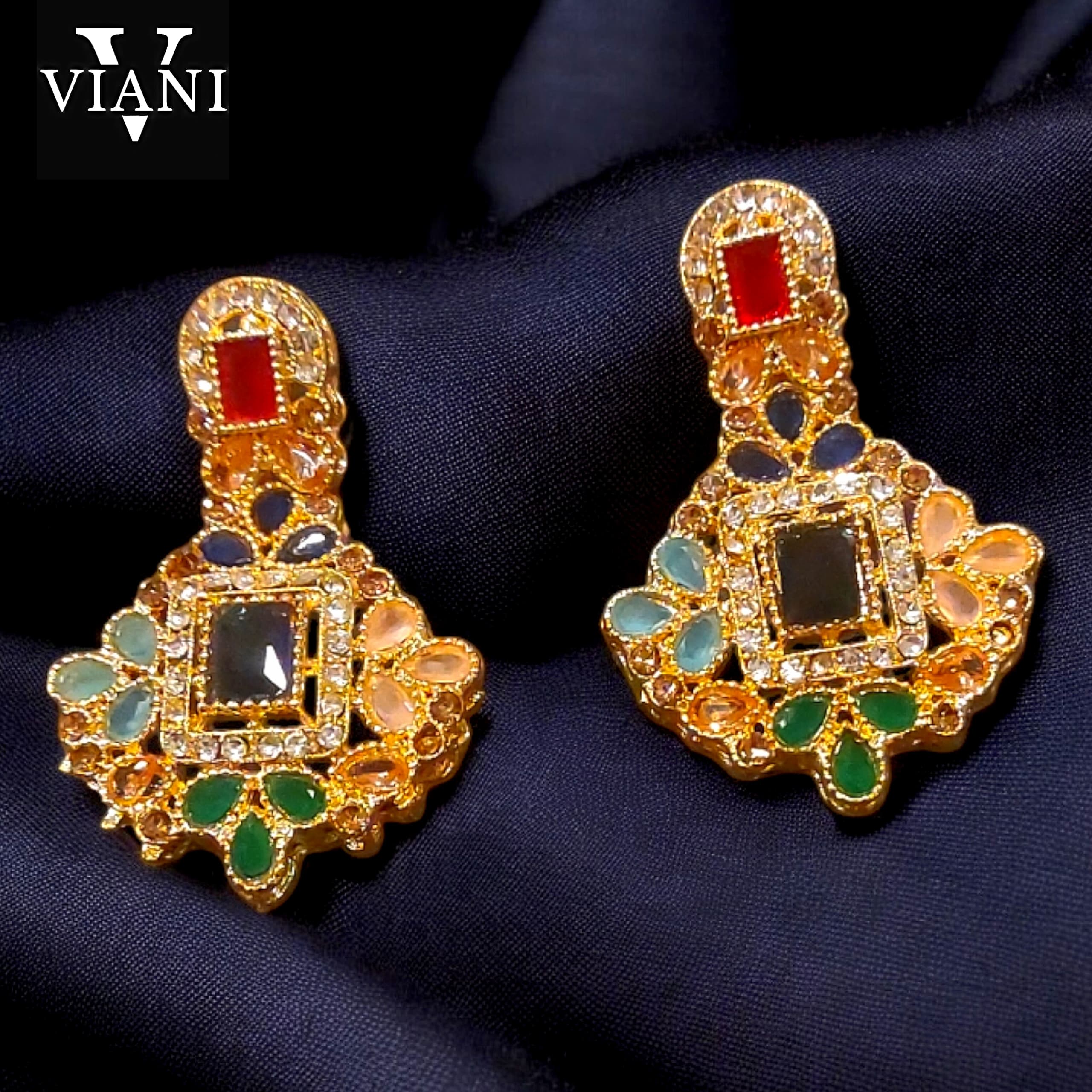Mughal Mosaic Majesty – Antique Jewellery Set with Multicolored Stones