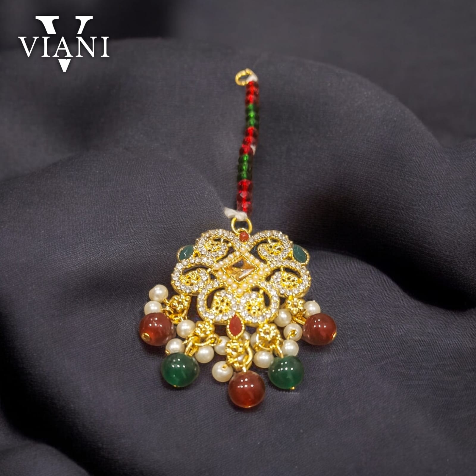Mehrbano – Red & Green Kundan Beaded Bridal Set