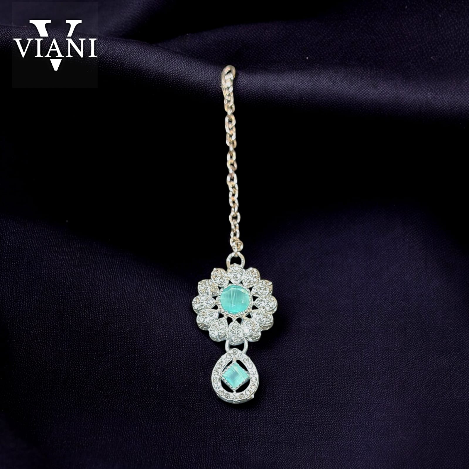 Aqua Bloom Diamond-Inspired Necklace Set