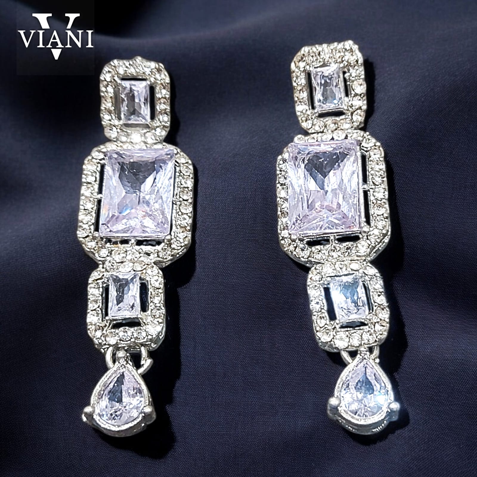 Regal Radiance Silver Necklace Set